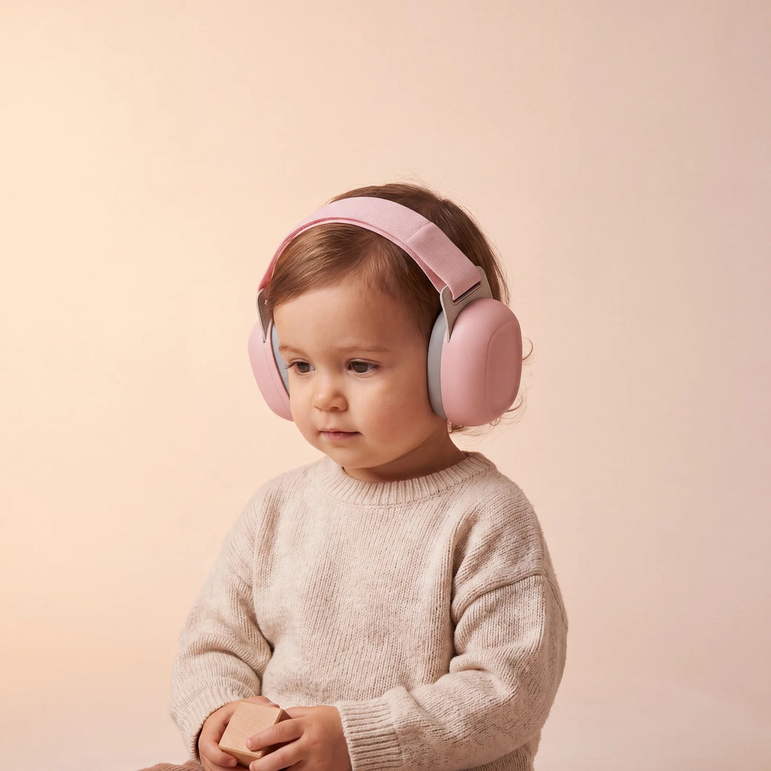 Lunaris earmuffs — Clay